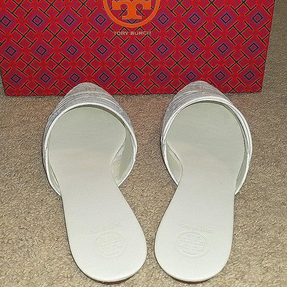 NEW Tory Burch Sienna Pointy Toe Mule in White - Picture 16 of 16